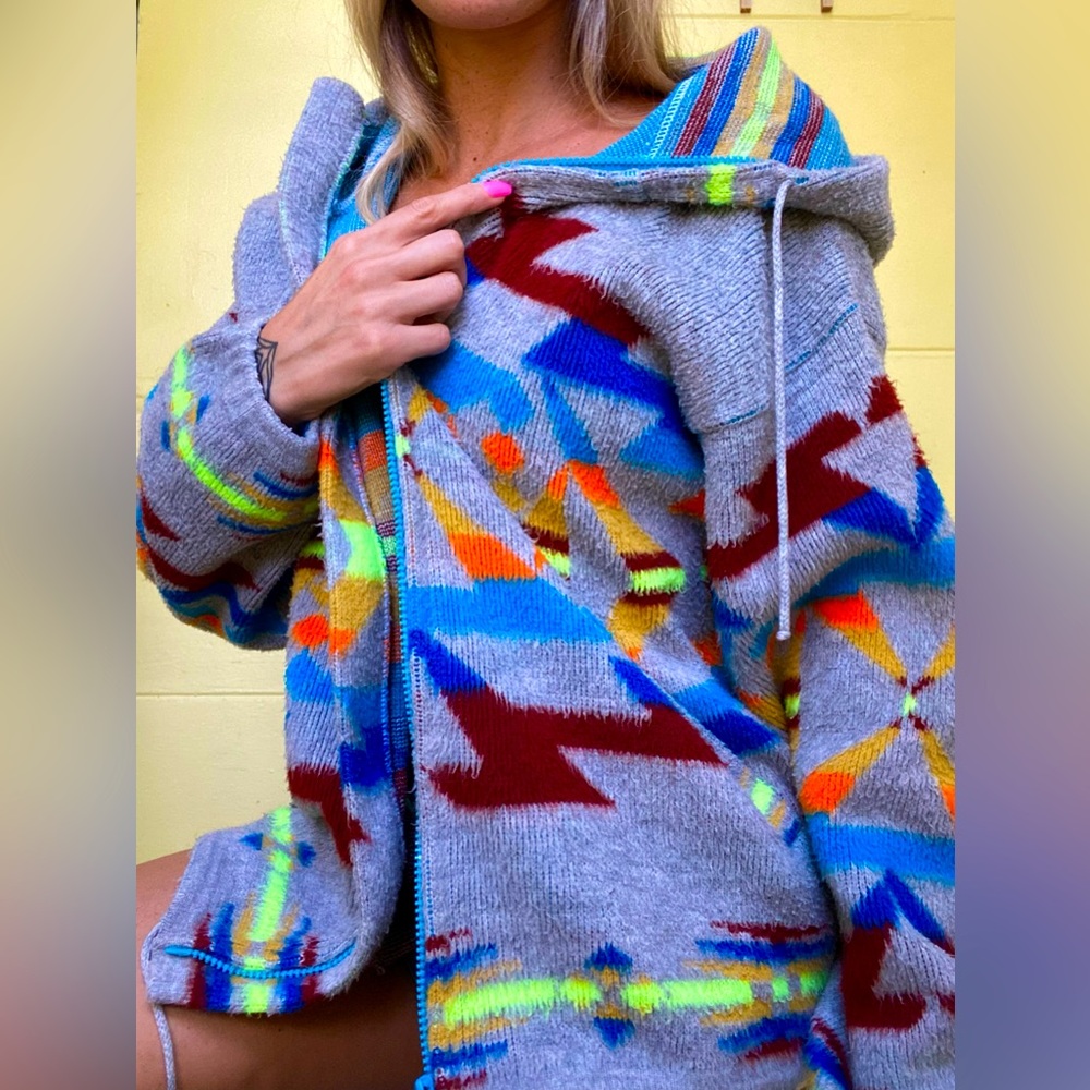 GEOMETIC HEAVY DUTY HOODIE